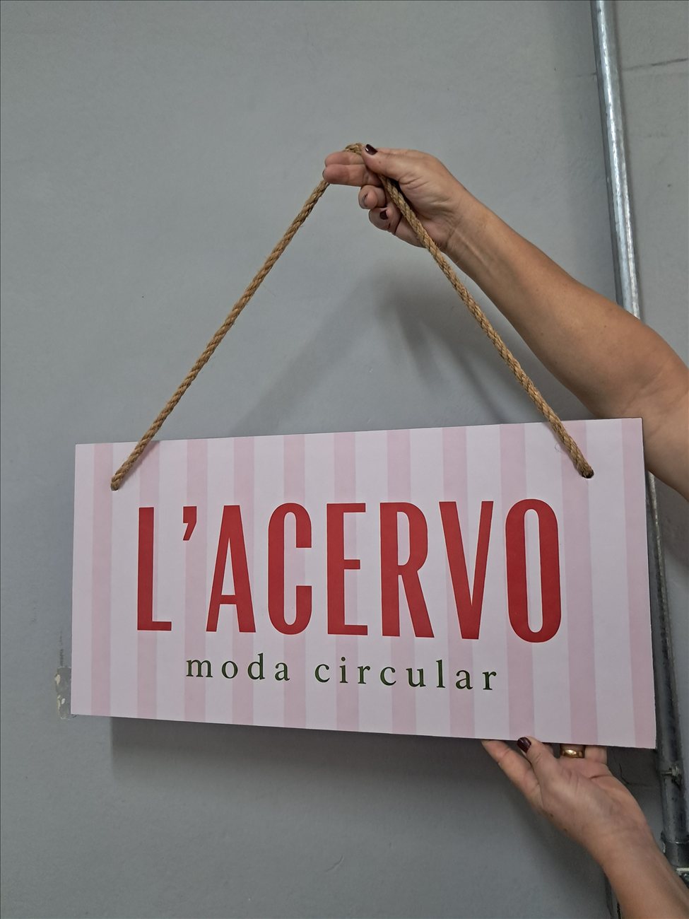 Placa personalizada — L'Acervo Moda Circular